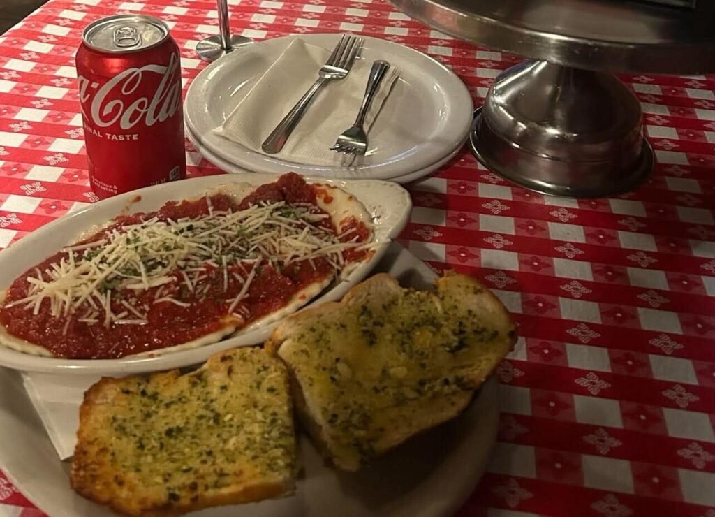 Gianni's pizza jumbo ravioli