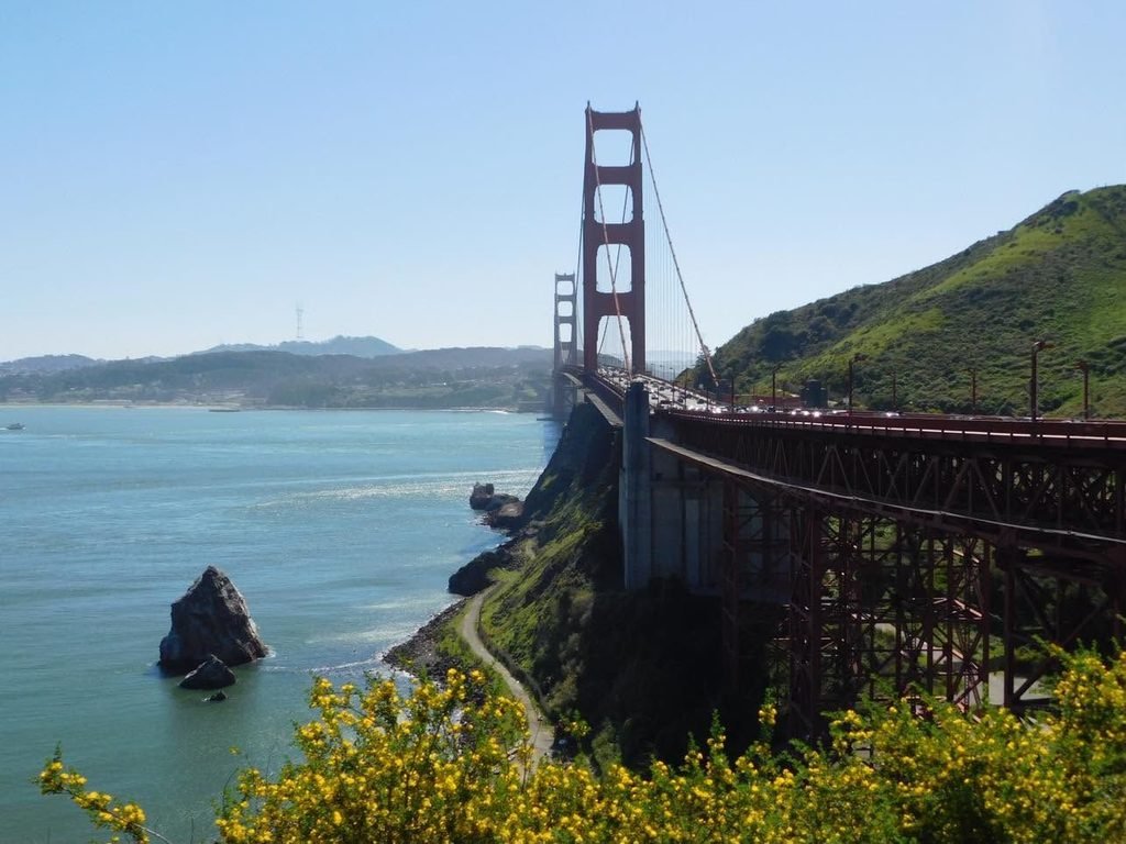 Golden Gate Bridge at the northern vista point